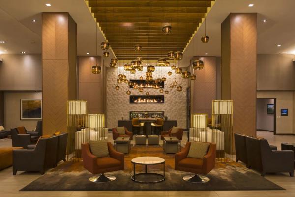 Grand Hyatt Denver Lobby 